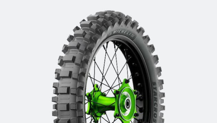 Pneus de motocross intermédiaires (moyens)